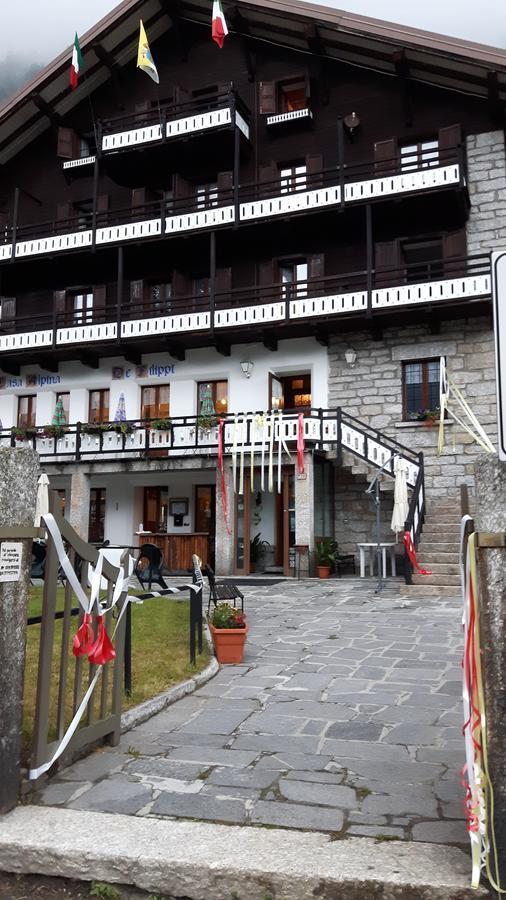 Hotel Casa Alpina De Filippi à Macugnaga Extérieur photo